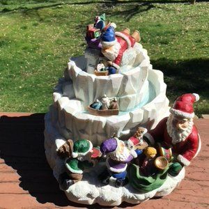 ☃️ Vintage St. Nick And Friend's Water fountain ☃️